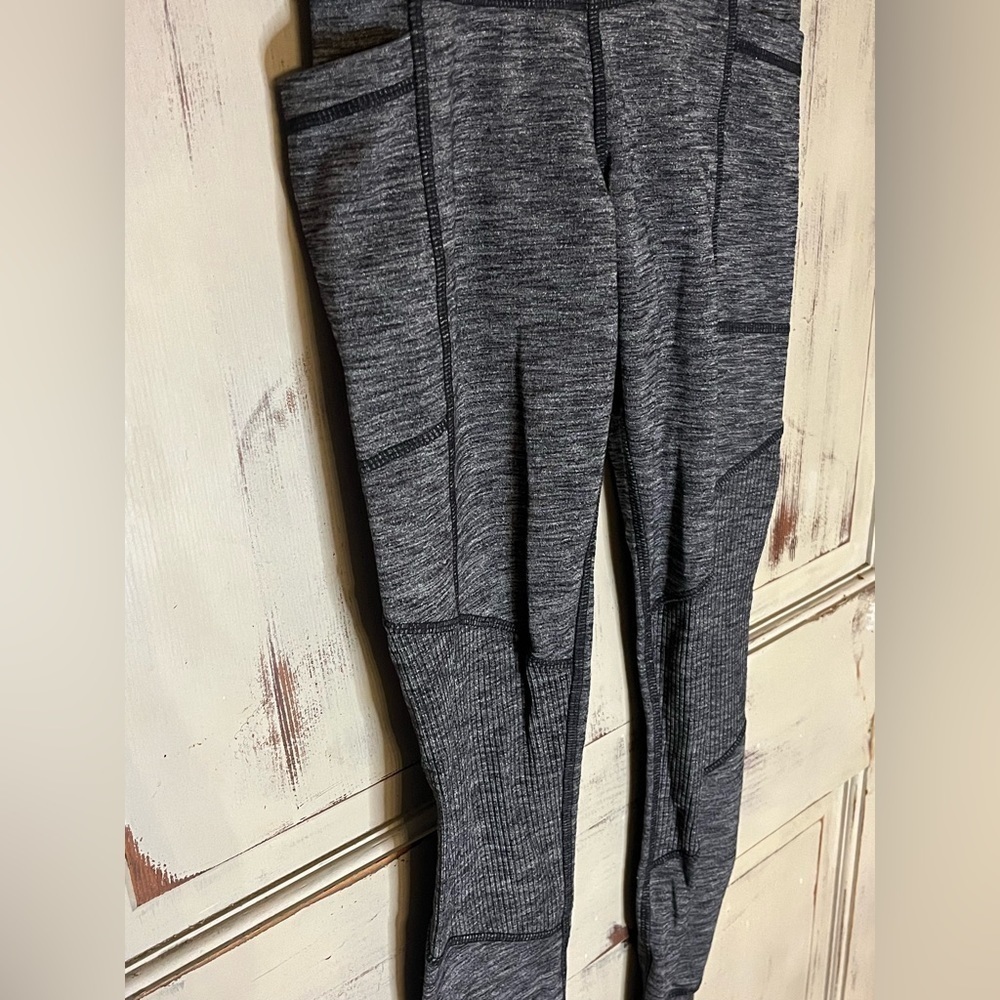 Athleta XXS Charcoal grey black marbled Excursion Hybrid ribbed leggings - Picture 2 of 4
